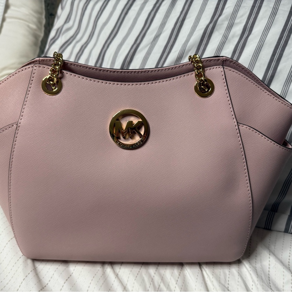 Michael Kors Light Pink Shoulder Bag with Gold Accents